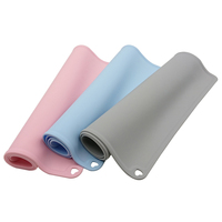 Mata dla zwierząt domowych wodoodporna antypoślizgowa dla kota kolor silikonowa mata na karmę dla zwierząt miska dla zwierząt woda pitna Pad podkładka do karmienia dla psów łatwe do czyszczenia 6